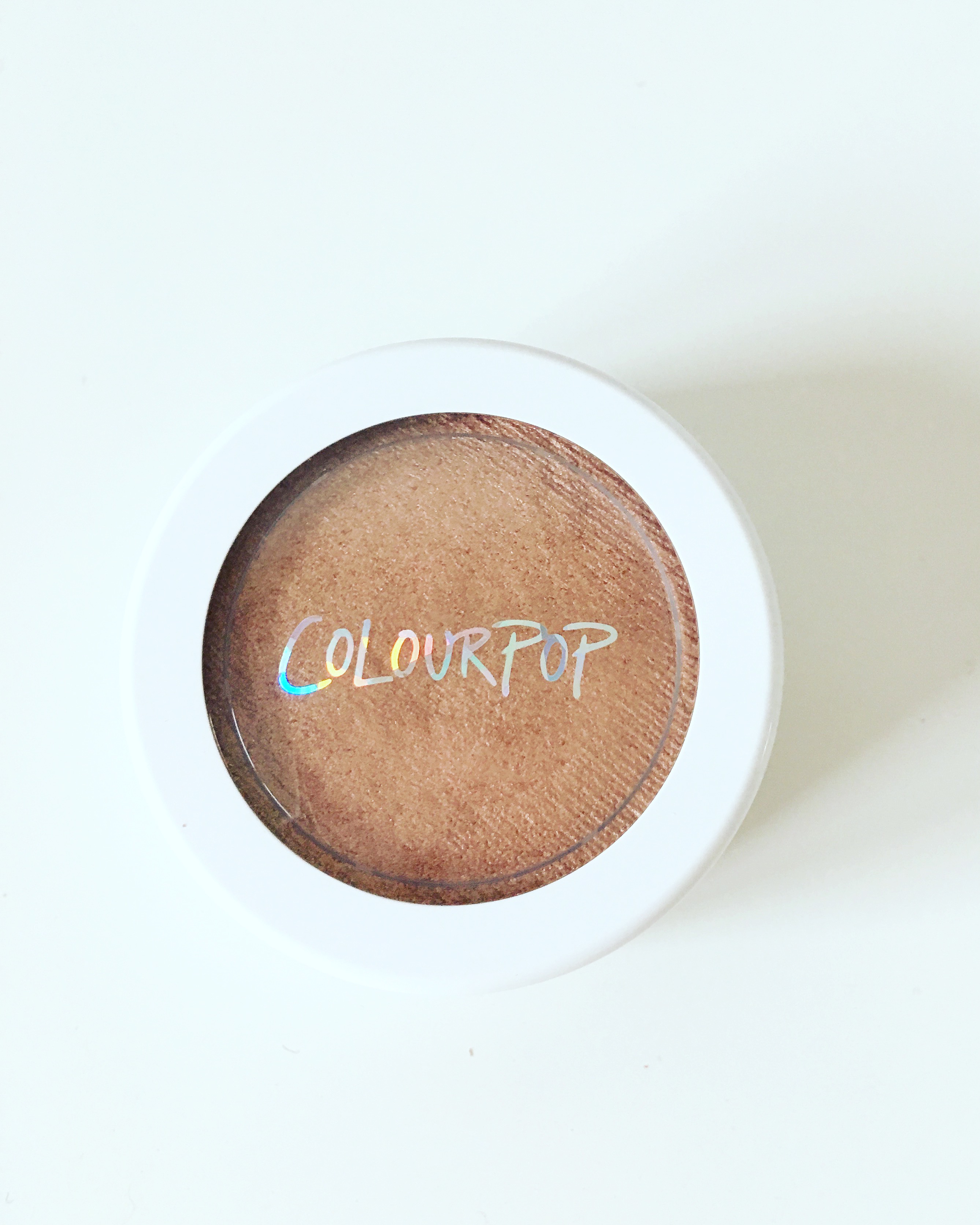 colourpop-butterfly-beach-highlighter